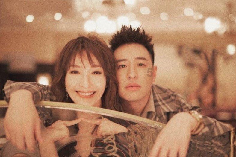 探索你说一个男人会忘记给自己心爱的女人买戒指嘛?社区,发现无限乐趣!